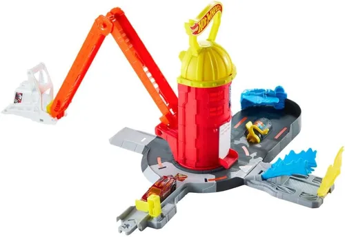 Miniatura 2 de Hot Wheels Juego de pistas de juguete para auto, estación de bomberos City Super Fire Station Rescue Playset y camión de bomberos a escala 1:64