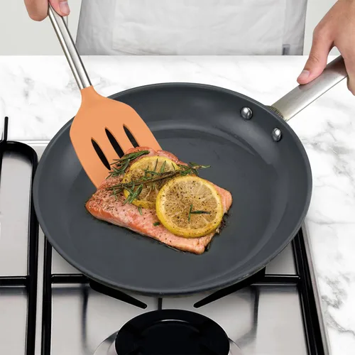 Miniatura 4 de Tovolo Espátula de silicona ranurada con mango ranurado de acero inoxidable de 10 pulgadas, color naranja albaricoque, resistente al calor,