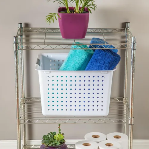 Miniatura 7 de Sterilite Paquete de 6 cestas ultra profundas, organizador de almacenamiento de plástico con parte superior abierta, color blanco, cestas clásicas