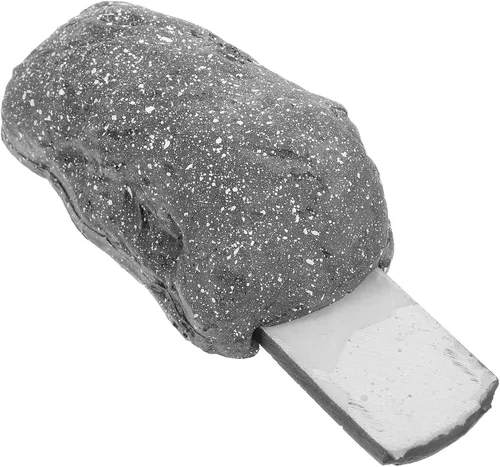 Outdoor Simulated Stone Key Hider Box with Faux Rock Appearance Hidden Yard Key Holder for Garden and Exterior Use Weather-resistant