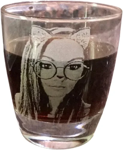 Copa de vino grabada personalizada, copa de vino de imagen personalizada, vidrio de whisky grabado de la foto, taza de cerveza grabada con