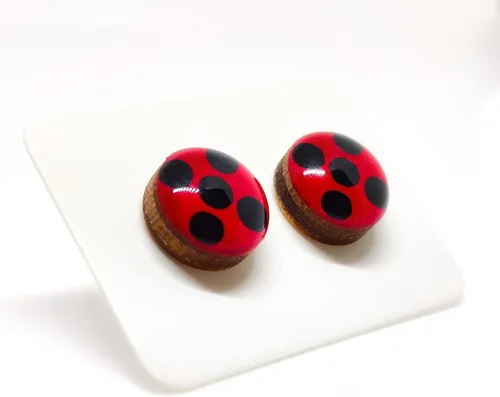 Miniatura 4 de Aretes de tachuelas, mariquita, manchas negras de 10 mm, aretes redondos para mujeres y niñas hechos a mano, entradas de acero inoxidable