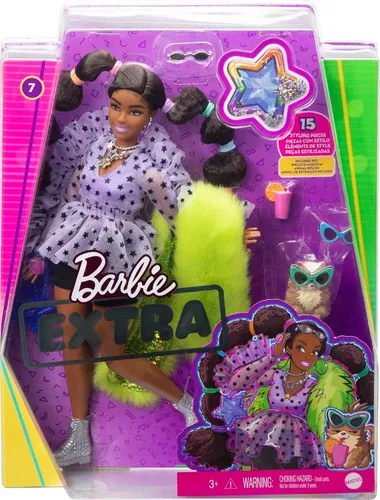 Miniatura 6 de Barbie Muñeca extra y accesorios con coletas largas y lazos para el pelo arcoíris en pantalones cortos y encogimiento de hombros peludo