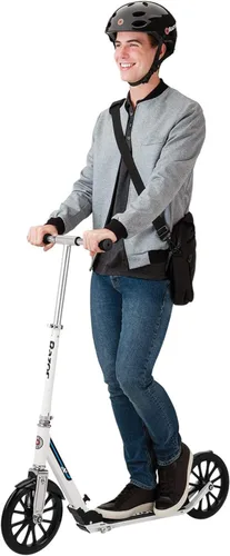 Miniatura 3 de Razor Patinete A6 Kick para niños de 8 años en adelante, manillar extra alto y cubierta más larga, ruedas de uretano de 10 pulgadas, tecnología