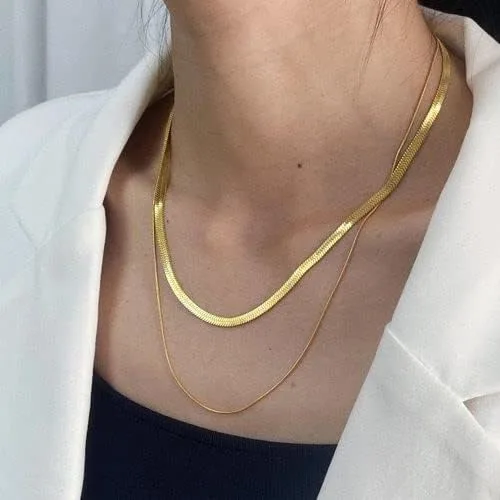 Miniatura 4 de JoycuFF Collar de oro para mujer, delicado collar de gargantilla en capas para mujer, caja de clip de serpiente, cuerda Figaro, collar de cadena