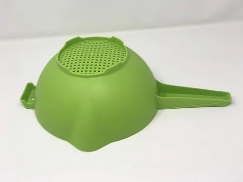 Miniatura 2 de Nuevo colador grande de 2 cuartos con mango en varios