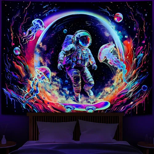 Miniatura 8 de Heopapin - Tapiz de astronauta de luz negra con medusas, tapices de hongos estilo trippy, plantas de fantasía reactivas a UV, tapiz de pared Medusa