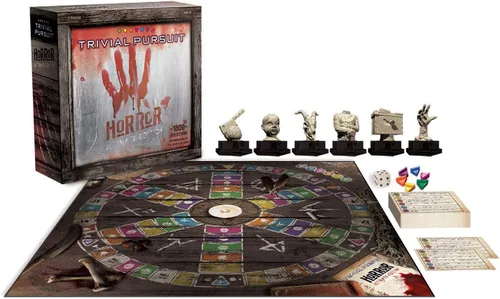 Miniatura 2 de Trivial Pursuit Horror Ultimate Edition Juego de trivia con 1800 preguntas de películas y libros clásicos Juego de mesa coleccionable