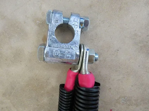 Miniatura 4 de Kit Custom Battery Cables fabricado en Estados Unidos compatible con Ford F250, F350, F450 Truck Excursion 7.3L Powerstroke Diesel 1987-1997