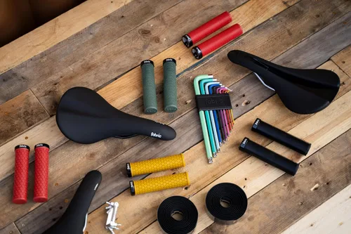 Miniatura 7 de Fabric 16 en 1 - Multiherramienta plegable para ciclismo: 16 en 1 - Llave hexagonal, calibre de radio, par de torsión, divisor de cadena - Plateado