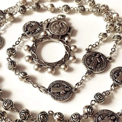 Miniatura 8 de elegantmedical Hecho a mano de cuentas de rosa católico San Benito Rosario Collar Cruz Caja de regalo Italia crucifijo, Zinc, No es una piedra