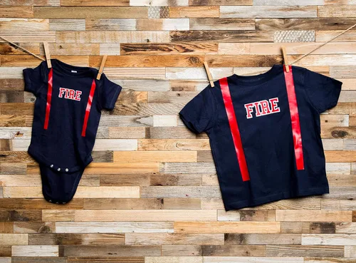 Miniatura 3 de Personalizado Firefighter bebé Camisa sólo