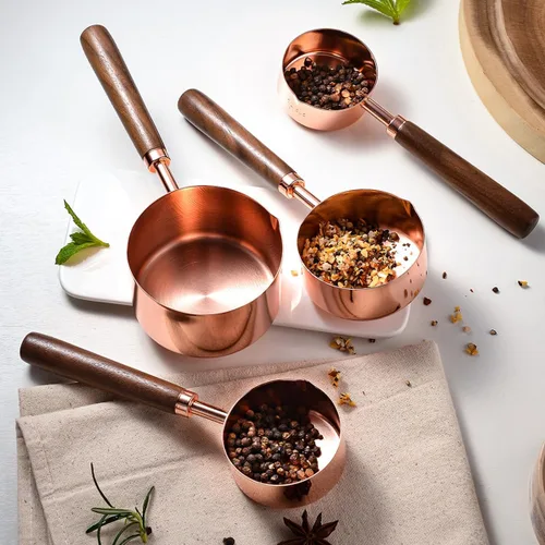 Miniatura 2 de JASHII Juego de 8 tazas y cucharas medidoras de oro rosa con mango de madera de acacia, herramientas de cocina de acero inoxidable para cocinar