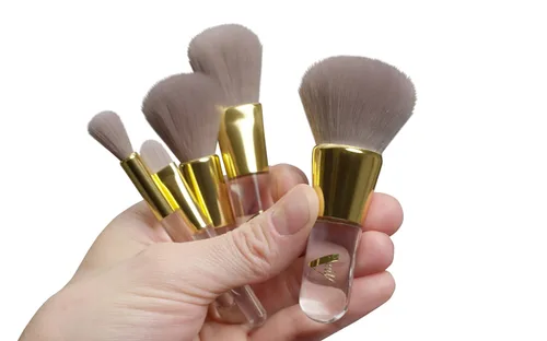 Miniatura 3 de Veil Cosmetics Pro On The Go - Juego de brochas de maquillaje de 5 piezas 1 cepillo corrector, 1 brocha de base, 1 cepillo de labios, 1 cepillo