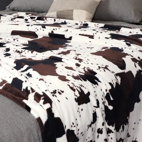 Miniatura 5 de Edenleaf Manta de franela con estampado de vaca de 60 x 80 pulgadas, manta de vaca ultra acogedora para sofá, cama y viajes, manta decorativa de 02