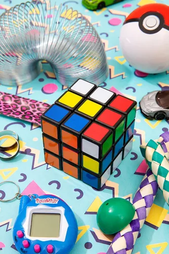 Miniatura 6 de Flashpack de los 90 Recuerda todos tus juguetes favoritos de los 1990 con esta divertida caja de regalo nostálgica Regalo retro perfecto