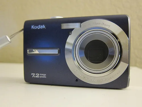 Miniatura 5 de Kodak Easyshare M763 7.2 MP Cámara digital con zoom óptico 3x (negro)