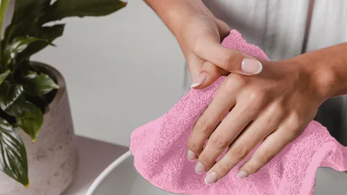 Miniatura 3 de Avalon Towels Toallitas de Algodón – (Paquete de 24) Tamaño 12x12 Pulgadas, 100% Algodón Hilado en Anillo, Toallitas Faciales Suaves y Absorbentes