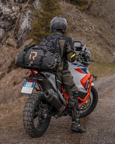 Miniatura 8 de IRON JIA'S Bolsa Seca para Motocicleta – Bolsa de Lona Impermeable y Bolsa Trasera de Equipaje, Bolsas de Sillín con Cierre Superior Enrollable