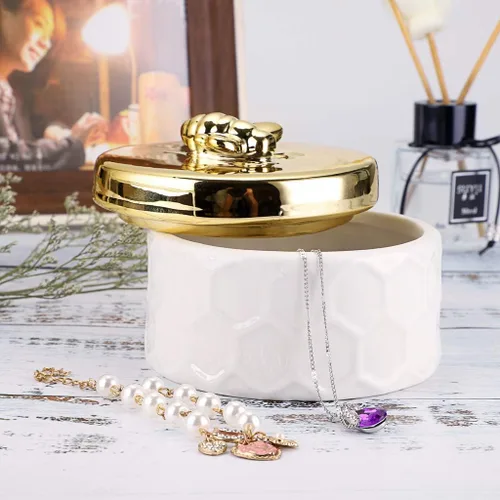 Miniatura 8 de Hipiwe Joyero de cerámica con tapa de abeja dorada, organizador de exhibición de joyas pequeño, contenedor de almacenamiento para decoración