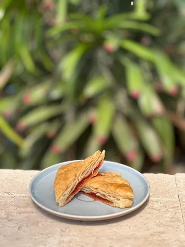 Miniatura 6 de Jeynuuss Premium - Pasta de guayaba y pastelería (11 libras) a granel para hornear, pasteles, donas y empanadas, Kosher y sin gluten, gelatina