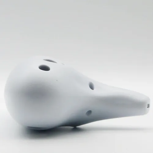 Miniatura 2 de Aestivate Ocarina de plástico de 12 agujeros - Alto C, fácil de jugar, puntiagudo (blanco)