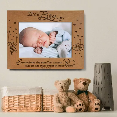 Miniatura 5 de KATE POSH Portarretratos de madera grabada para bebé, Sometimes The Smallest Things ocupan la mayor cantidad de espacio de tu corazón, marco
