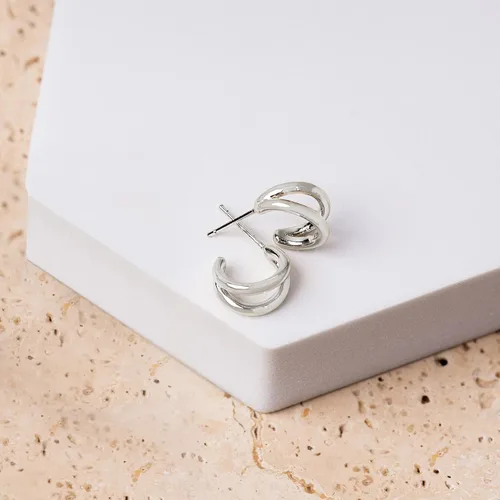 Miniatura 5 de PAVOI Aretes de aro de plata de ley chapados en oro de 14 quilates en oro rosa, oro blanco y oro amarillo