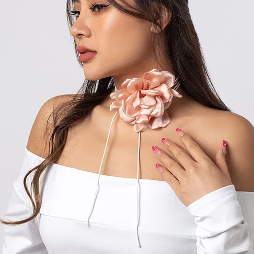 Miniatura 2 de INENIMARTJ Gargantilla de flores, gargantilla de rosa grande, gargantilla de terciopelo con roseta de flores, collar para mujeres y niñas, novia