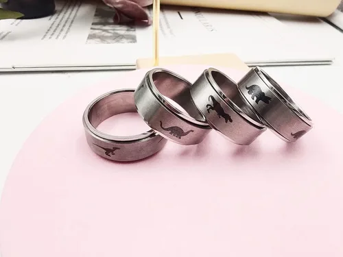 Miniatura 7 de INENIMARTJ Anillos giratorios de dinosaurio para mujeres y hombres, anillos giratorios de dinosaurio de acero inoxidable, anillo de ansiedad de C