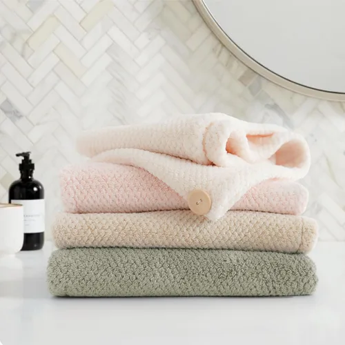 Miniatura 7 de ROLSHOL Paquete de 4 Toallas Envolventes de Microfibra Extra Grandes para Cabello para Mujeres Súper Absorbentes y de Secado Rápido con Botón