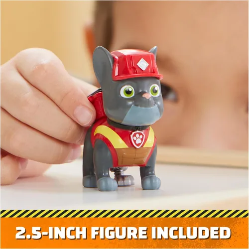 Miniatura 5 de Rubble & Crew, camión juguete Charger’s Crane Grabber con partes móviles y una figura de acción coleccionable, juguetes para niños mayores de 3 años