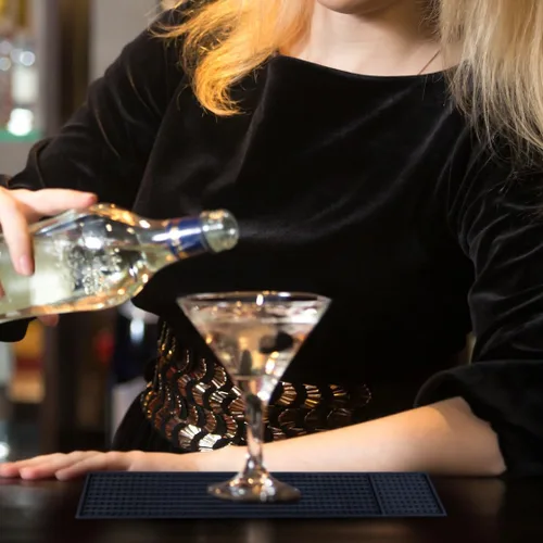 Miniatura 8 de Tapetes de barra para encimera de 18 x 3 pulgadas, tapetes de goma negra para barman, tapete de goteo de servicio de bar, bar en casa, tapete