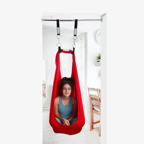 Miniatura 2 de DreamGYM Doorway Sensory Swing Kit - Columpio de compresión rojo y barra de trapecio con anillos de gimnasio azules