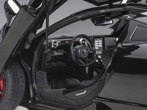 Miniatura 4 de McLaren Senna Stealth Cosmos Black con detalles de carbono modelo 1/18 de Autoart 76076