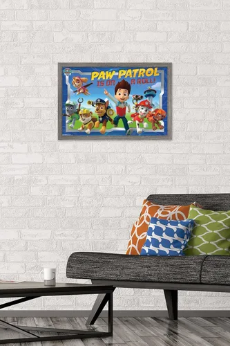 Miniatura 2 de Nickelodeon Paw Patrol - Póster de pared de tripulación, 22.4 pulgadas de largo x 14.7 pulgadas de ancho, versión enmarcada de madera de granero