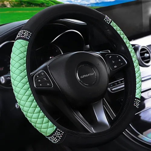Miniatura 16 de Funda para volante de cuero suave brillante de 15 pulgadas con diamantes de imitación con brillos para mujeres y niñas – Accesorio elástico