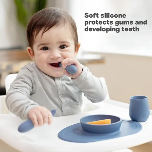 Miniatura 4 de ezpz Cuchara pequeña (paquete de 2 en azul) – Más de 6 meses – Cuchara 100% de silicona para el destete LED del bebé + purés – Diseñada por un