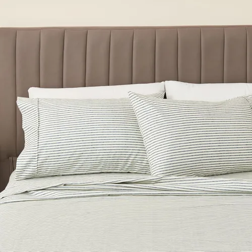 Miniatura 24 de Great Bay Home Juego de sábanas de microfibra tamaño King - Decoración Lodge juego de sábanas de cama de 4 piezas - Ropa de cama de microfibra 10