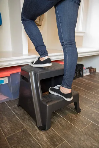 Miniatura 6 de Rubbermaid Taburete de plástico moldeado de 2 escalones, ligero con peldaños antideslizantes y pies antideslizantes, color negro