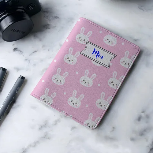 Miniatura 3 de KIDS COLLECTION - Soporte para pasaporte personalizado - Cartera de viaje - Cartera para pasaporte, Patrón de conejito Cutie - Rosa, Accesorios