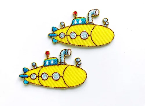 TH - Juego de 2 pequeños mini submarinos amarillos con logotipo de dibujos animados, parches para coser para planchar en bordado, insignia, parche