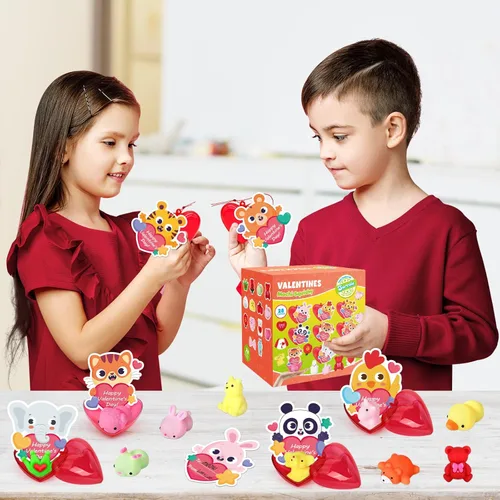 Miniatura 6 de SURCVIO Paquete de 28 regalos para el día de San Valentín para niños, corazones rellenos de mochi y tarjetas de felicitación de San Valentín Kawaii