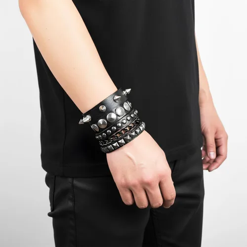 Miniatura 5 de Ptwola 3 pulseras de cuero punk rock con tachuelas, pulseras de joyería de cuero punk de los años 80, juego de pulseras góticas de los años 80