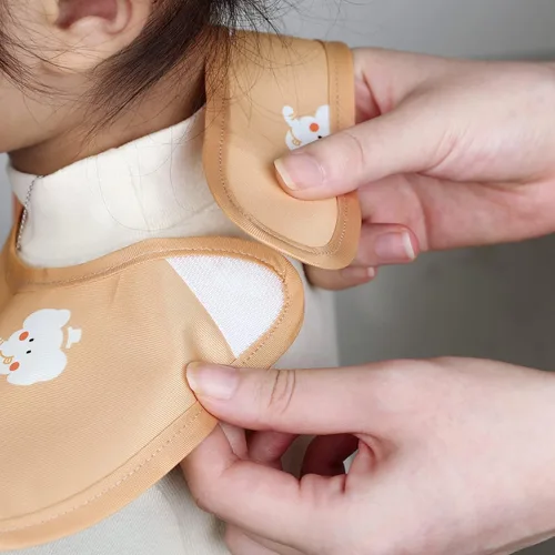 Miniatura 6 de Soarwg Kids Baberos para bebé, paquete de 5 baberos impermeables unisex para niños y niñas, imprescindibles para bebés que comen, alimentan Cartoon
