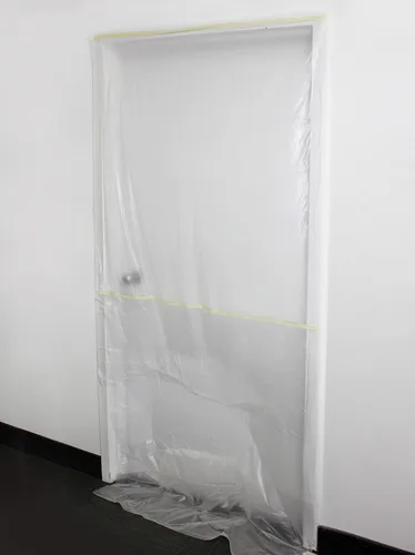 Miniatura 5 de VViViD Cinta autoadhesiva de grado químico y cortina de plástico resistente (paquete de 2 unidades (60 x 108 pies)