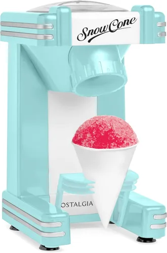 Miniatura 11 de Continúe la fiesta creando una serie de deliciosas y refrescantes bebidas con hielo raspado. Las cuchillas de corte de acero inoxidable transforman