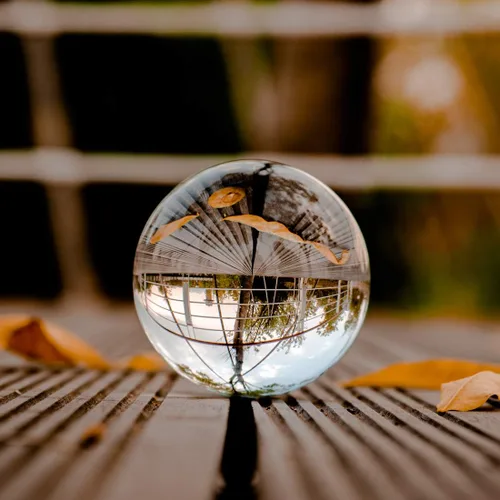 Miniatura 2 de LONGWIN Bola de adivinación de cristal grande de 4.724 in (4.7 pulgadas), bolas de vidrio decorativas, accesorios de fotografía, soporte de madera