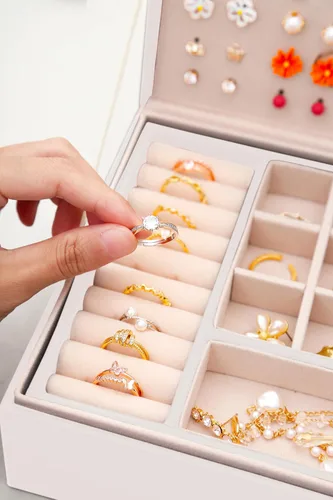 Miniatura 7 de QBestry Organizador de aretes de tuerca para niñas, caja organizadora de joyas, caja de aretes para niñas, caja de joyería para niñas, organizador