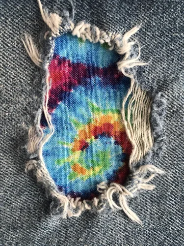 Miniatura 2 de HoleyPatches - Parches con reverso de mezclilla hechos a mano con teñido anudado, súper fuertes, para planchar, por HoleyPatches